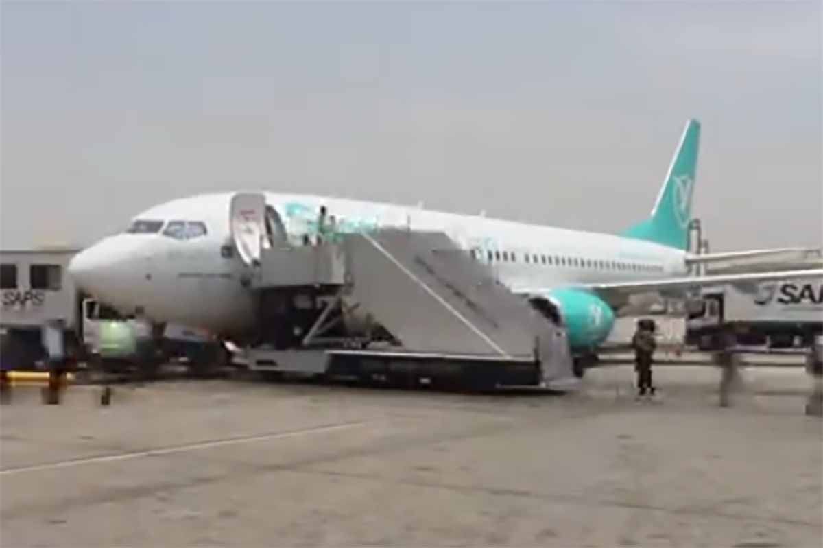 Con todos sus aviones inoperativos, una aerolínea se ve obligada a quedar en tierra
