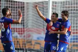 San Lorenzo perdió con Tigre en el Bajo Flores por un penal de Botta