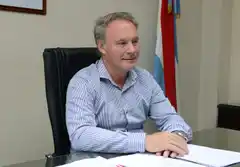 El intendente de Crespo está aislado por contacto estrecho