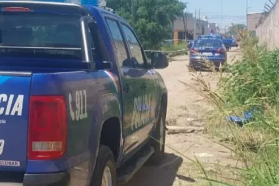 Conmoción en la región: fue a una fiesta de egresados y habría abusado sexualmente de su prima en el patio de una obra en construcción