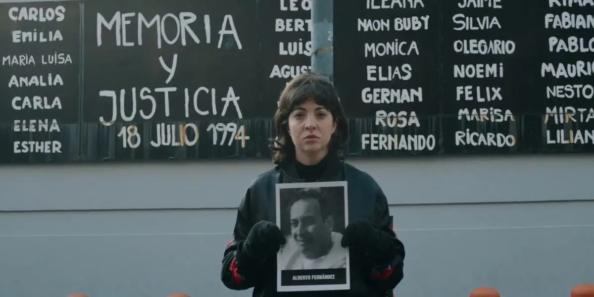 A 31 años del ataque terrorista contra la sede de Pasteur 633, AMIA lanzó, a través de sus redes sociales, una nueva acción para exigir justicia