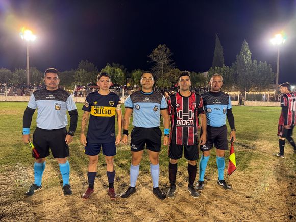 Fútbol local: Paraná e Independencia empataron en el inicio de la cuarta fecha