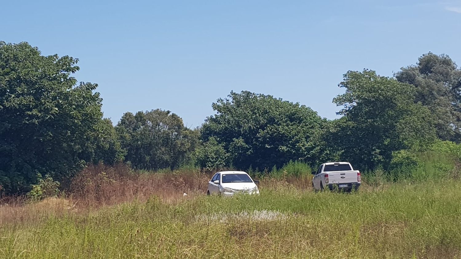 Lugar donde encontraron sin vida el cuerpo de Frías, a metros de su vivienda en Molina 620. Foto: La Opinión.