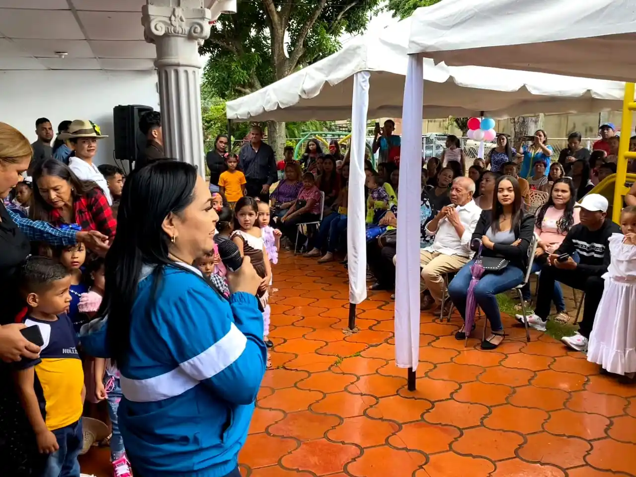 El Tigre festejó cierre del año escolar junto a niños de Fundamasir