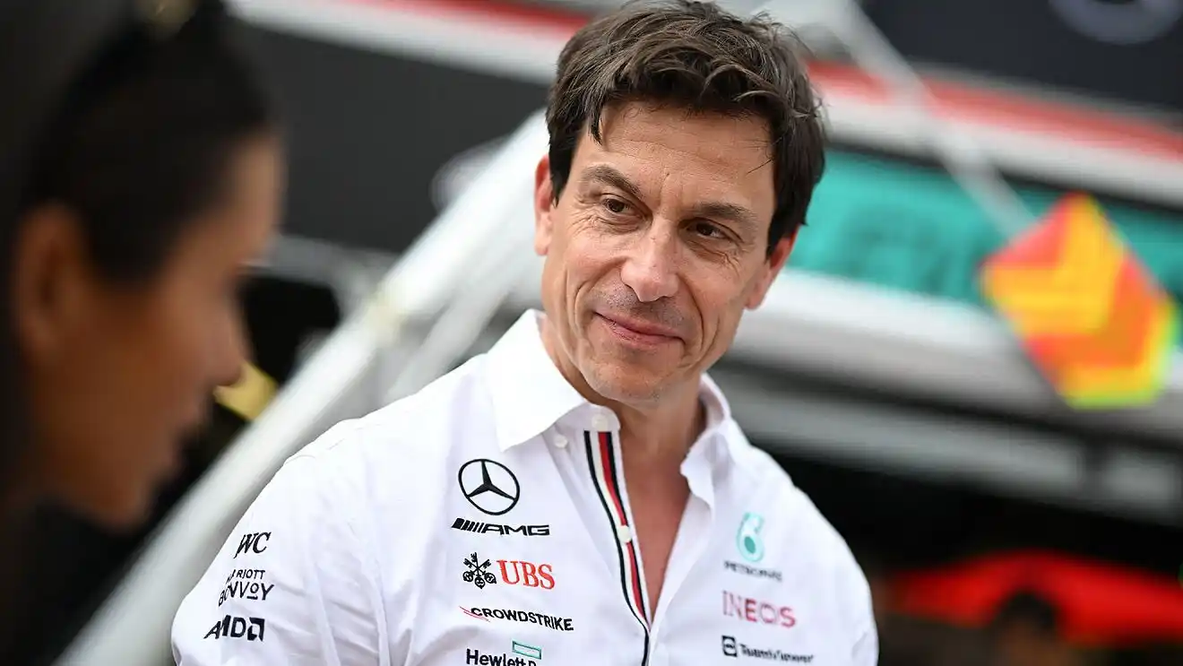 Wolff no desconoce que será difícil equiparar a Red Bull y Ferrari.