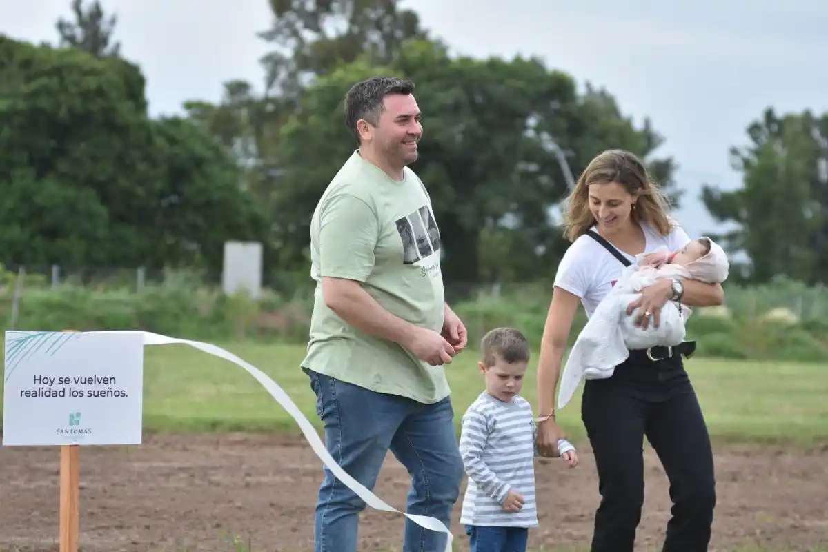 Santomás es un desarrollo único, original y planificado que propone un nuevo estilo de vida sustentable y seguro, cerca de la ciudad pero en contacto pleno con la naturaleza. Foto: Manuel Fabatia
