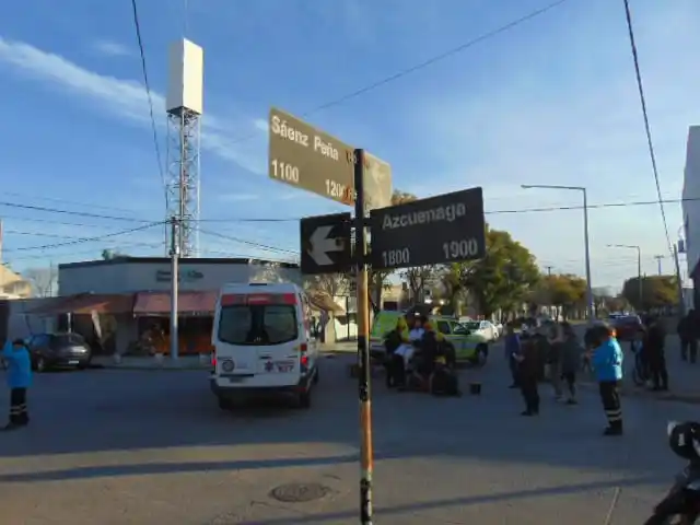 El ciclista fue inmovilizado y trasladado por el SIES 107. Foto: Bomberos Voluntarios de Venado Tuerto.