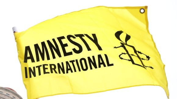 Amnistía Internacional enciende las alarmas: teme violación de DD.HH. en voladura de barco en el Caribe