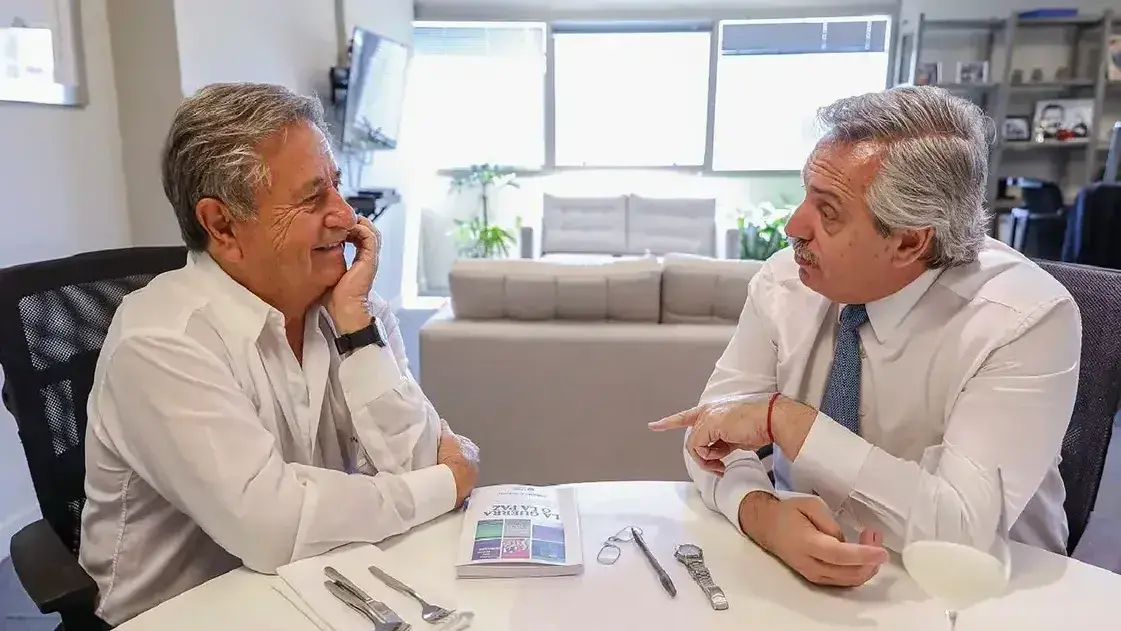 Vacunatorio VIP: citaron a indagatoria a Duhalde, Taiana, Zannini y a otros 31 dirigentes