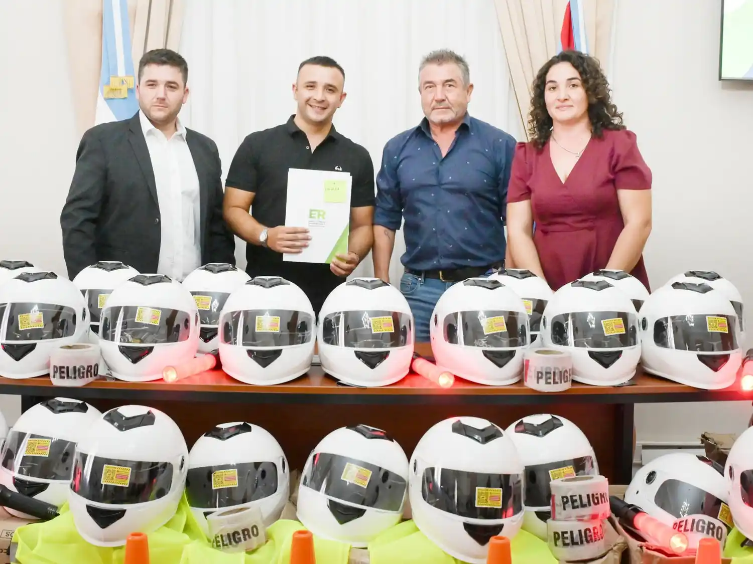 Entregaron kits de seguridad vial a municipios para reforzar los controles de tránsito