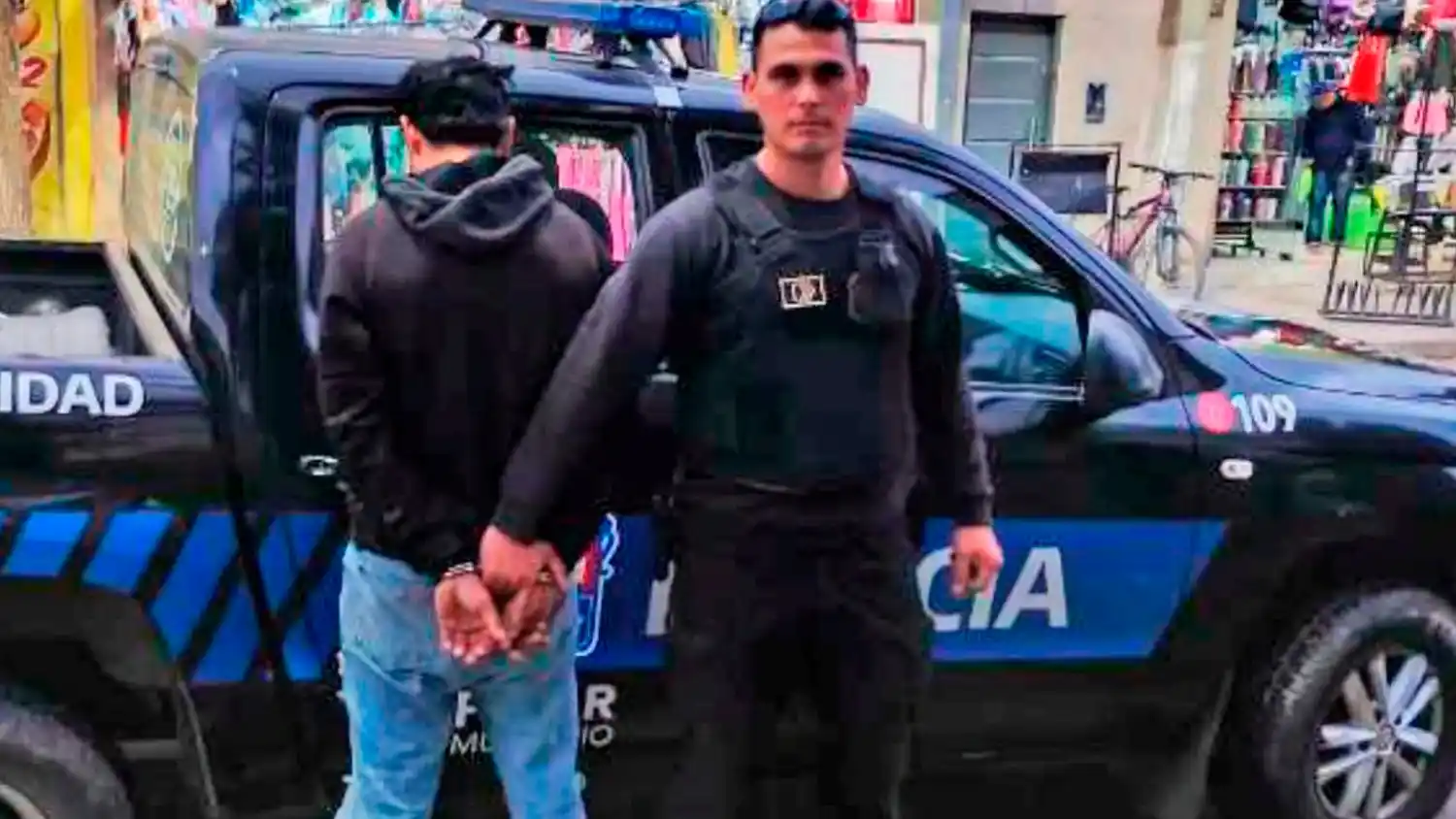 Agentes de Guardia Urbana y del COM dieron con el acusado.