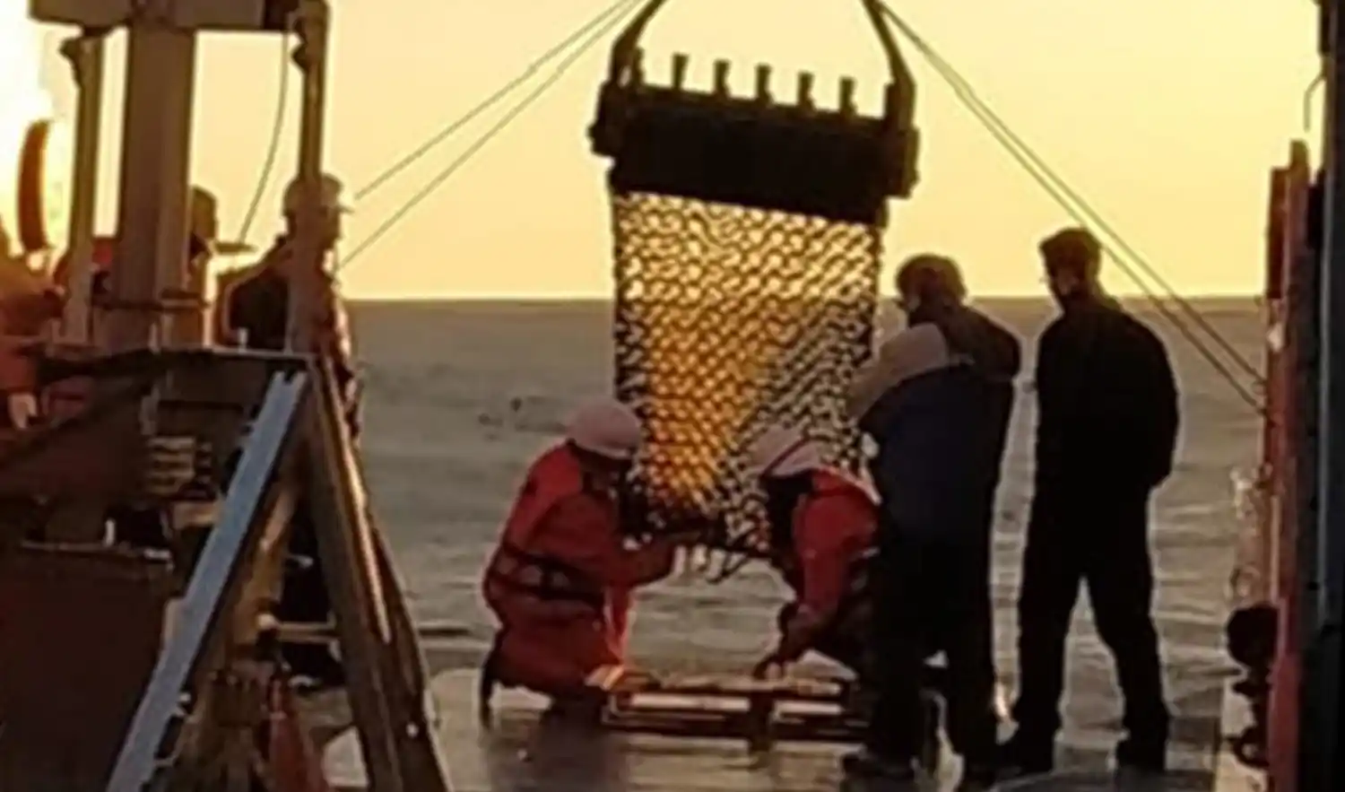 buque explorador otra