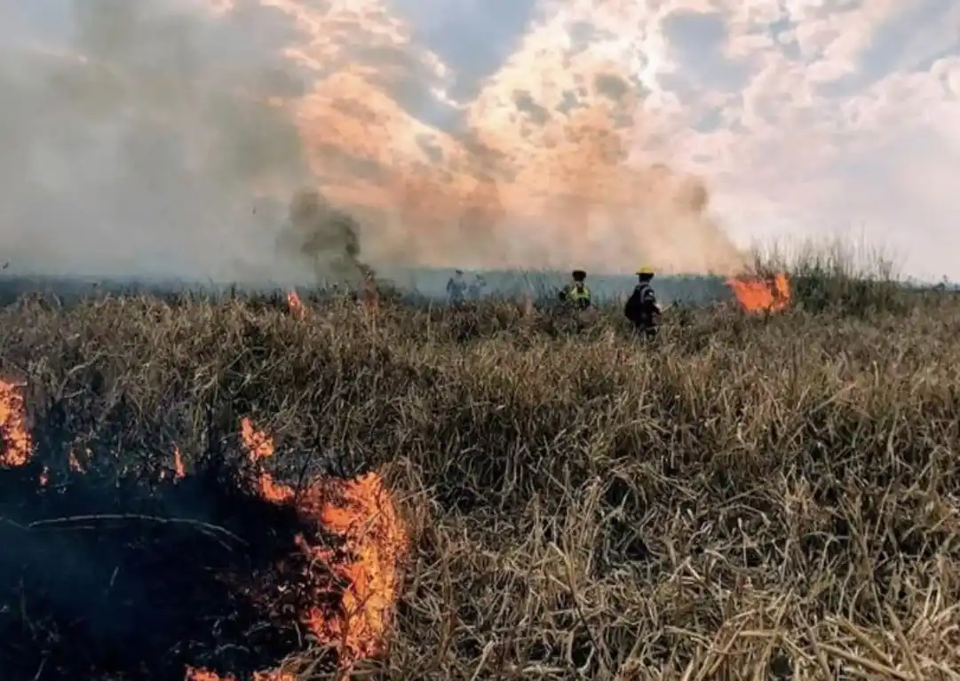 Continúan los monitoreos y abordajes de diferentes focos de incendios