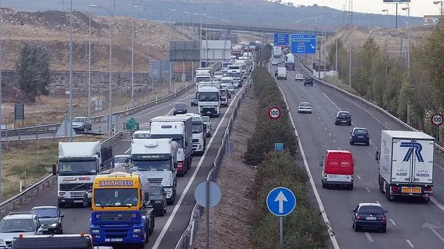 Recambio turístico: rige restricción de camiones en Autopista y rutas atlánticas