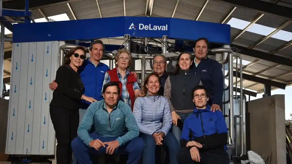 La familia Harispe, los abanderados de la lechería de precisión en la Cuenca del Salado