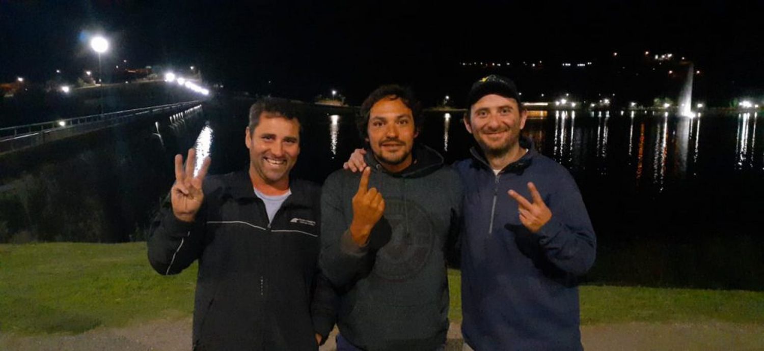 Título para Chermelo y fecha ganada por Bustos