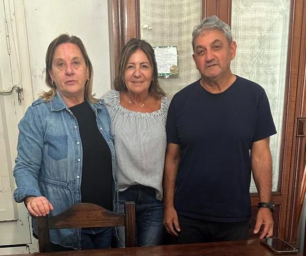 Ana Bogdan, Dora Neira y Héctor Lecuna, vicepresidenta, presidenta y tesorero de La Procopa de Leche