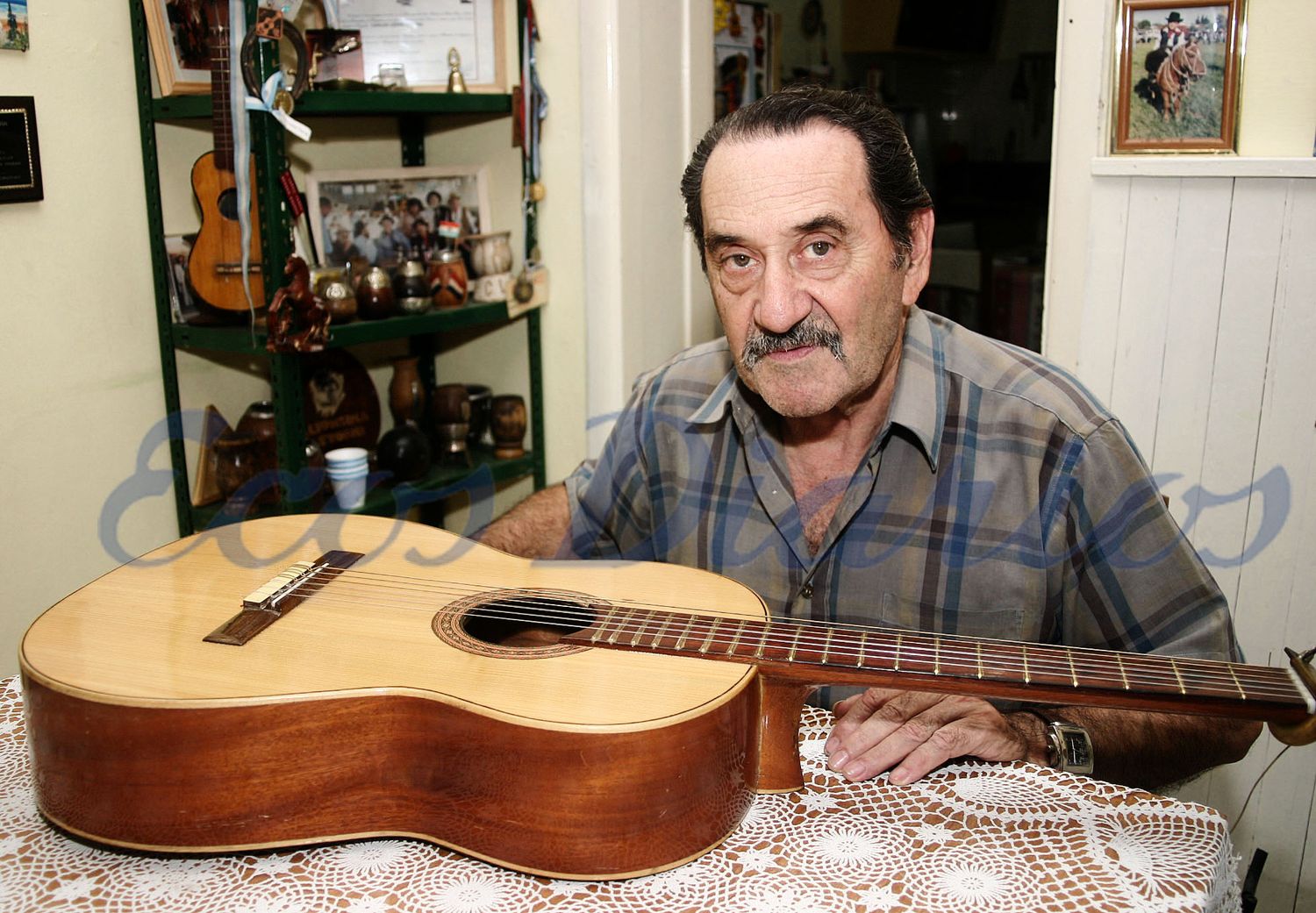 Falleció Carlos López Terra, un payador que supo enamorarse de Necochea