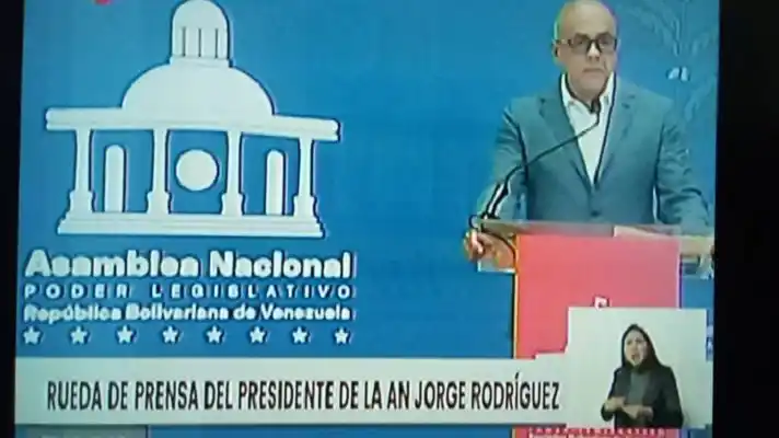 Jorge Rodríguez denuncia presunto «plan terrorista contra la AN» y acusa Iván Duque
