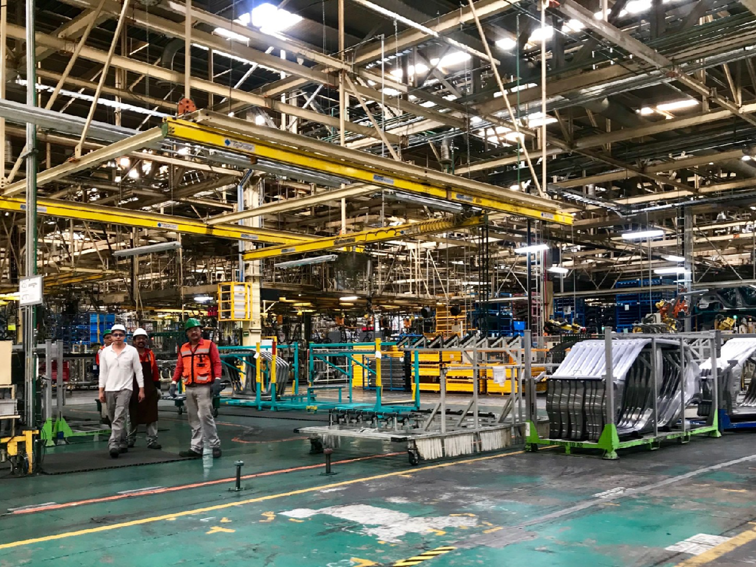 La economía creció 5,2% el año anterior pero se desaceleró en los últimos meses