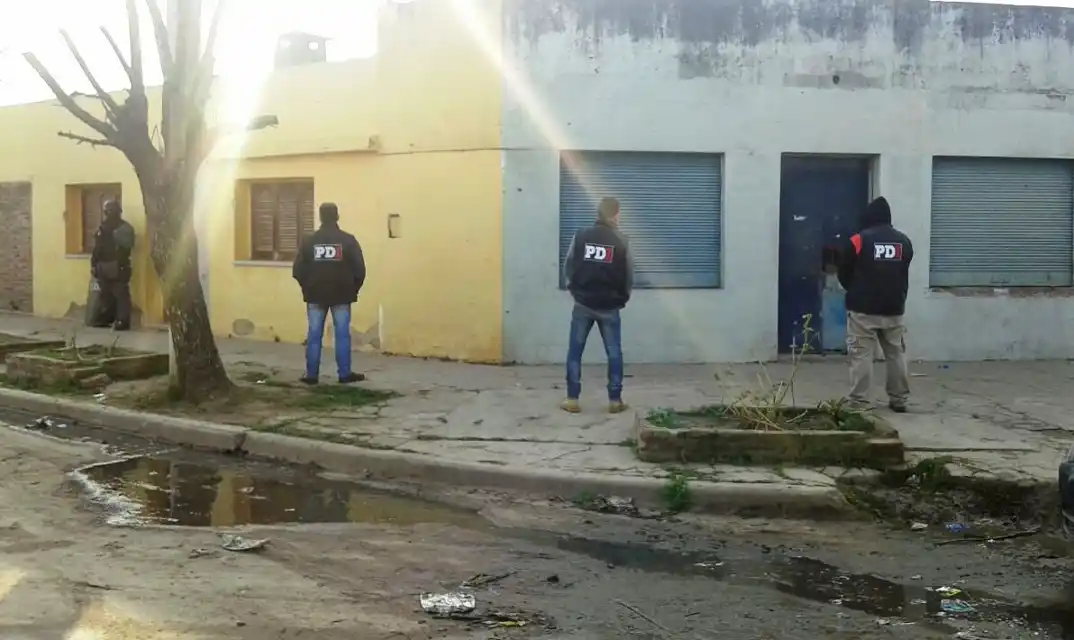 La PDI detuvo a dos personas por robos