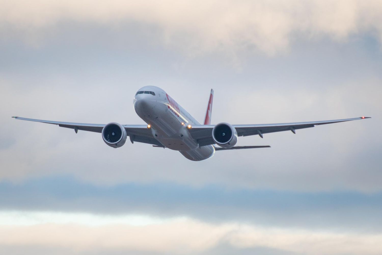 SWISS incorpora la tecnología AeroSHARK para reducir las emisiones