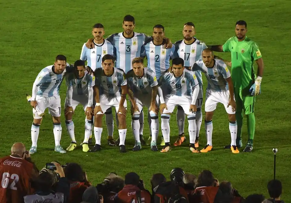 Los partidos de la selección  seguirán por la TV abierta