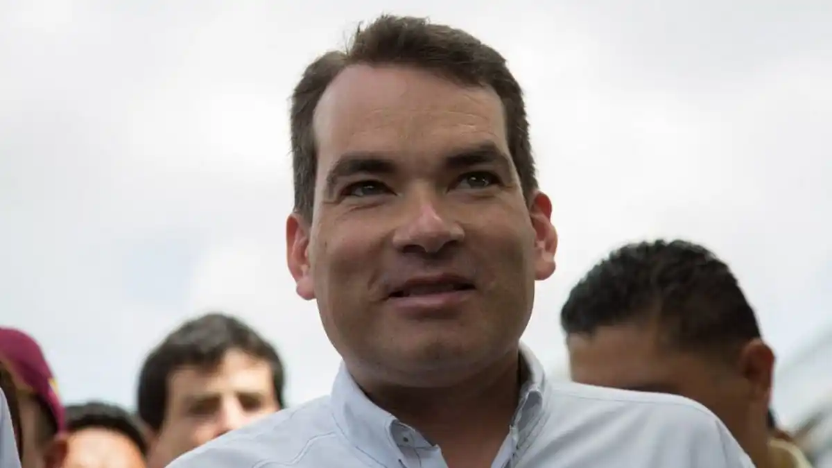 DESCUBRIENDO EL AGUA TIBIA: Guanipa llama a «promover la unidad de la oposición»