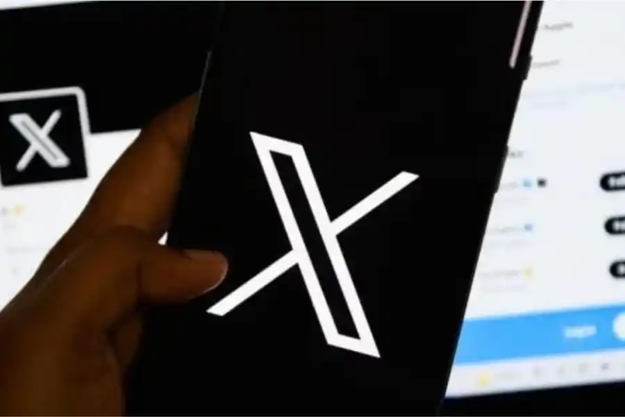 X (Twitter) busca empleados en Argentina y ofrece sueldos desde 4300 dólares