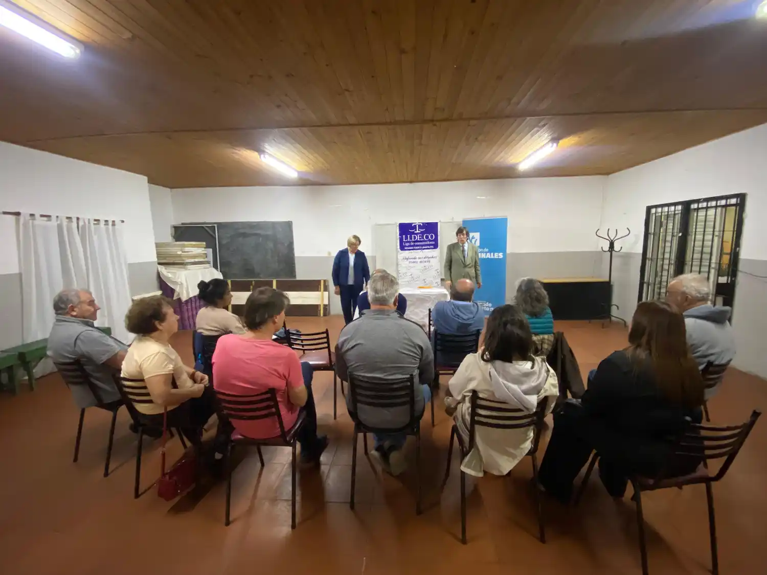 Vecinos que formaron parte de la actividad.