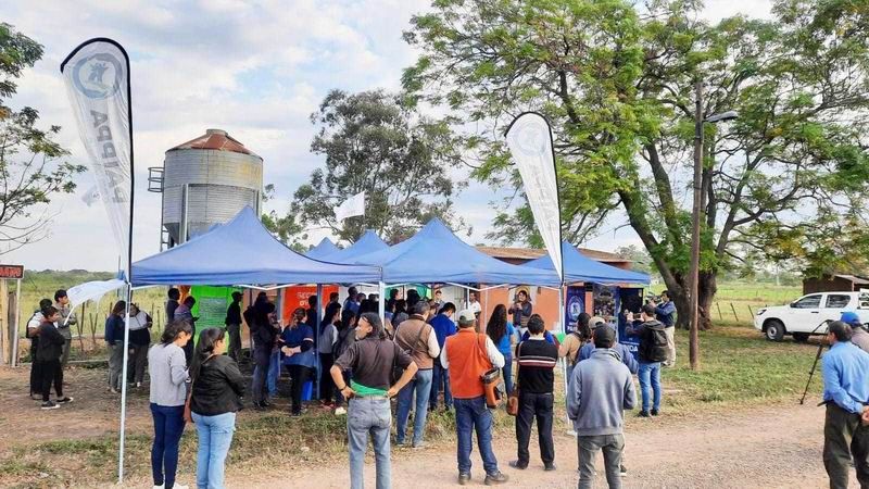 Jornada de capacitación a campo en 
la Escuela Agrotécnica de Misión Laishí