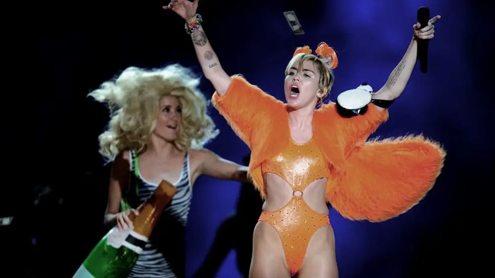 Miley Cyrus pospone su actividad musical hasta inicios del 2020