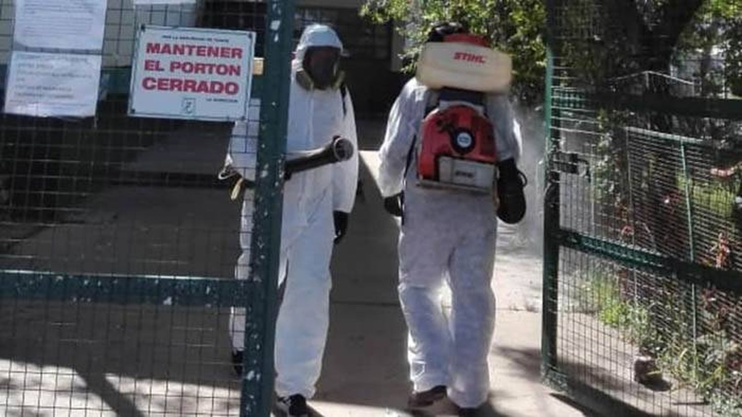 Continúa el programa  de fumigaciones y desinfección en barrios 