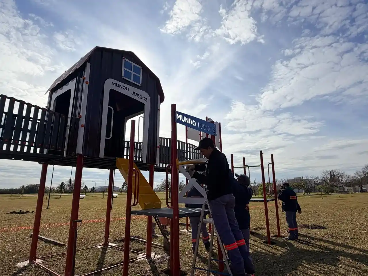 El Plan de Renovación de Plazas se sumará al barrio Álamos del Aero Club