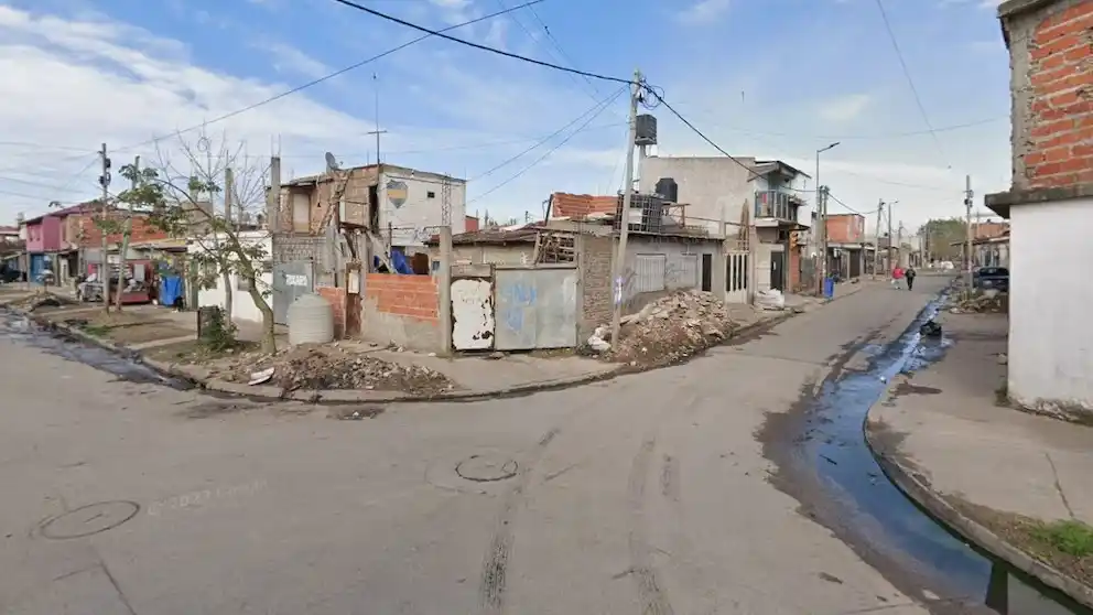 Ocurrió en la intersección de 17 de octubre y Magallanes, en Lanús.