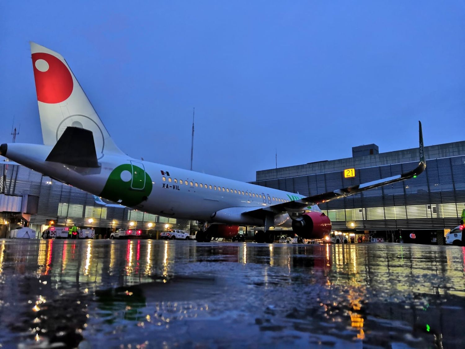 Viva Aerobus tendrá vuelos a Medellín desde abril