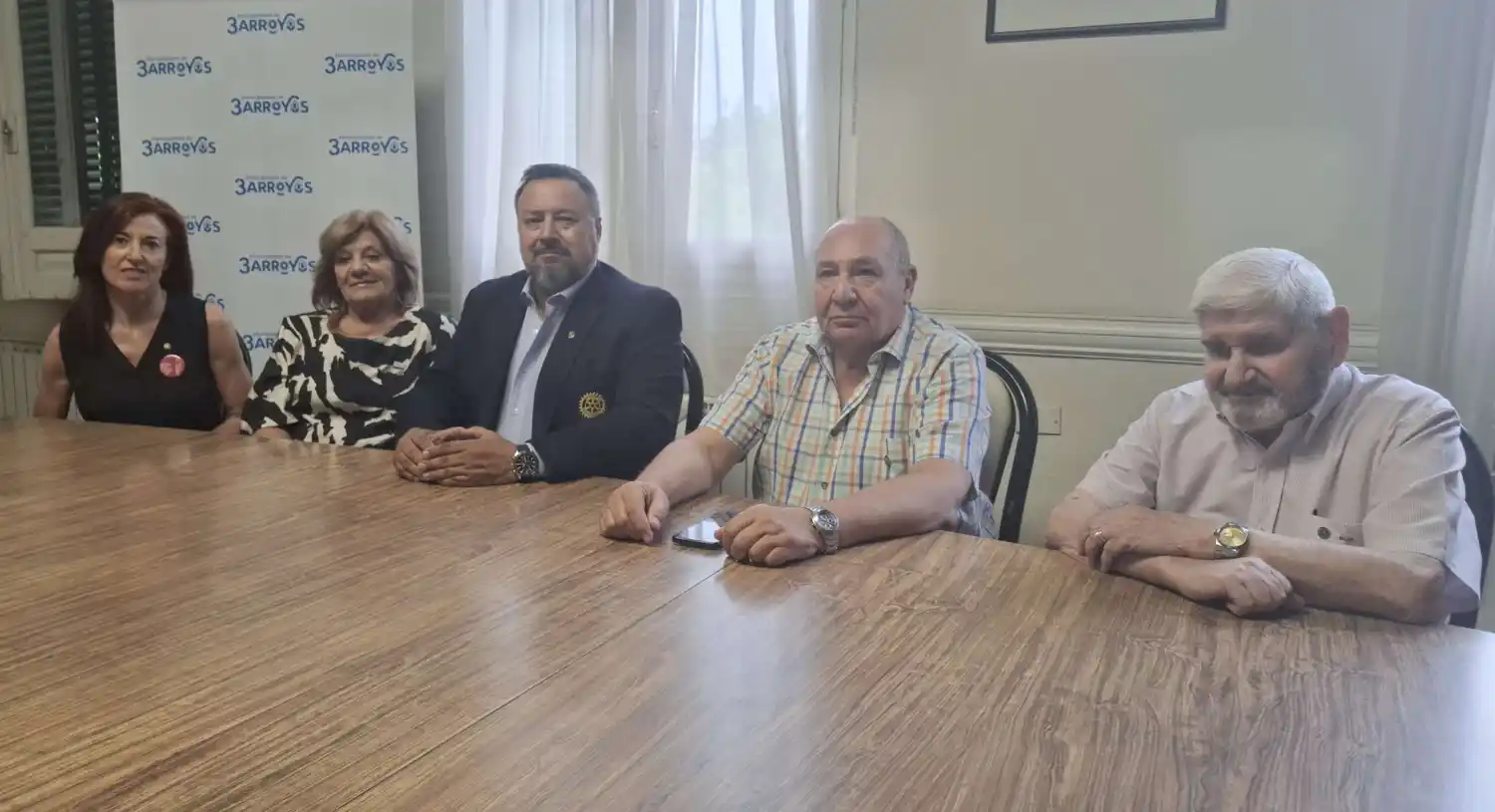 El gobernador de Rotary Club visitó Tres Arroyos
