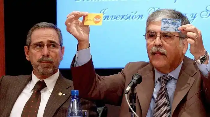 Corrupción más justicia manoseada, combo que ubica a la credibilidad en el medio de la «grieta»