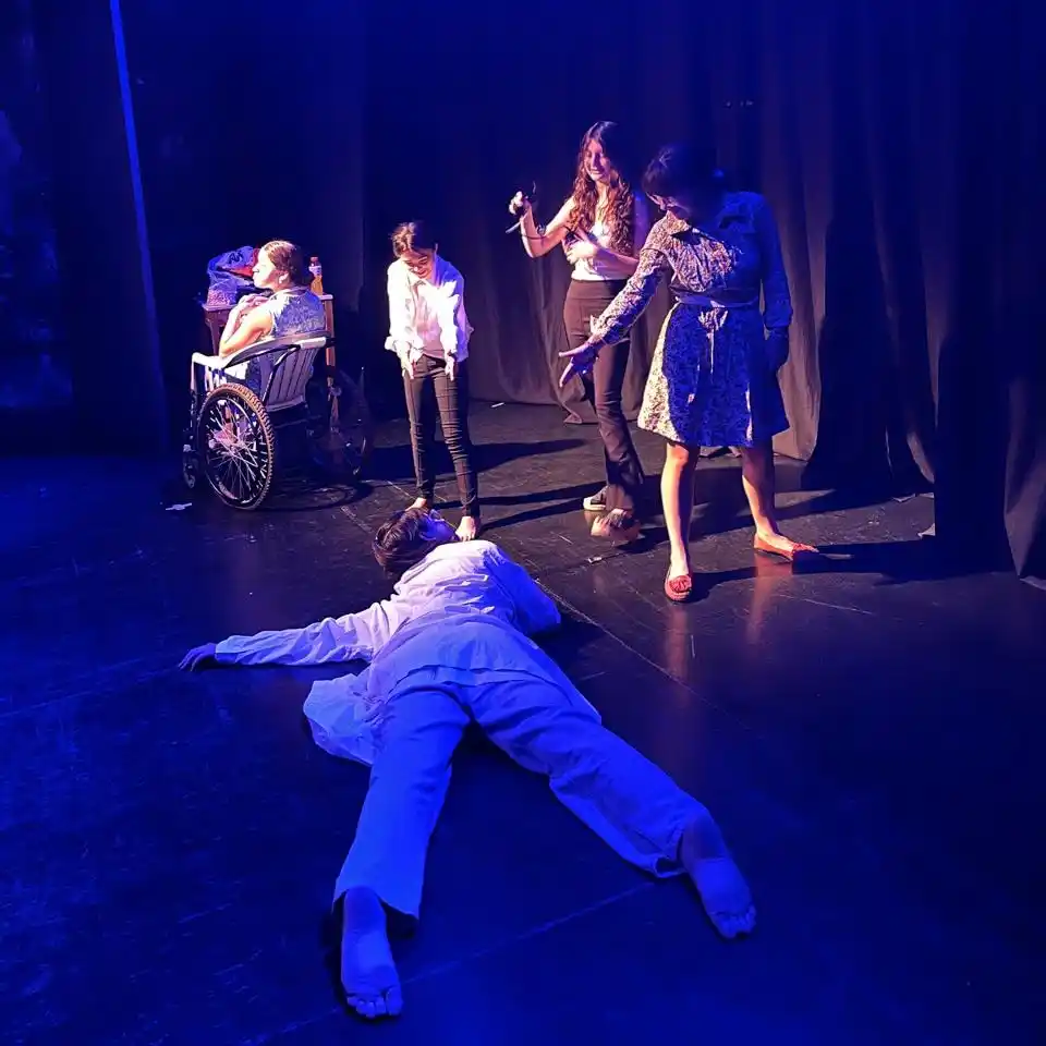 Abrieron las inscripciones a los talleres de teatro en el Italia