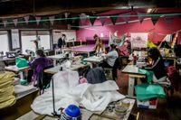 Coopeva Textil elaborará 1230 kits de ropa interior para personas en situación de calle