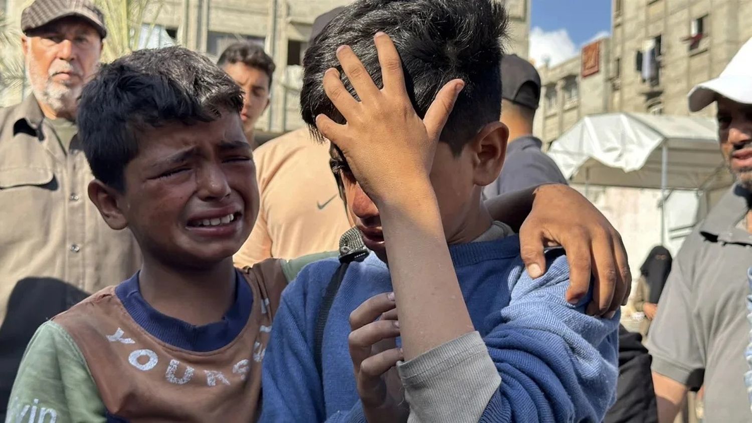 Nuevo tiroteo en punto de ayuda en Gaza deja al menos 27 muertos