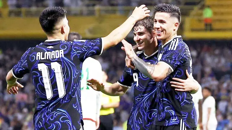 La Argentina venció a Mauritania en un deslucido amistoso, con un rato de Messi