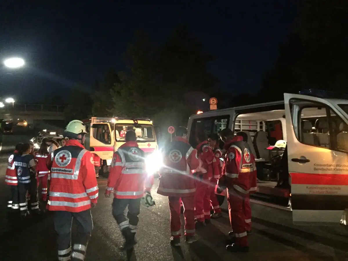 Un joven atacó a hachazos a los pasajeros de un tren