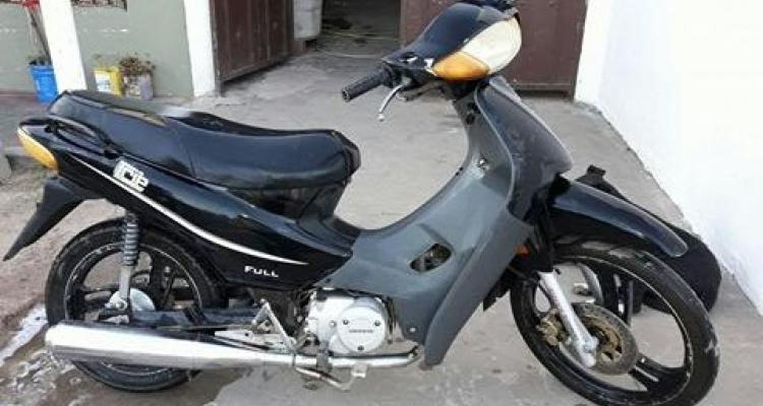 Insólito: Robaron su moto, se la devolvieron rota y cuando la arregló se la volvieron a quitar