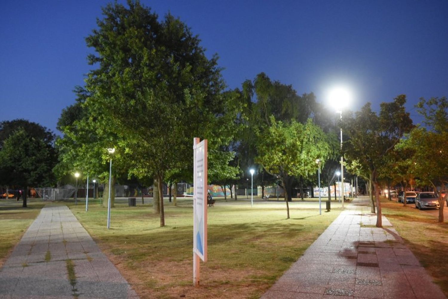 La Plaza del Soldado cuenta con refuerzo lumínico