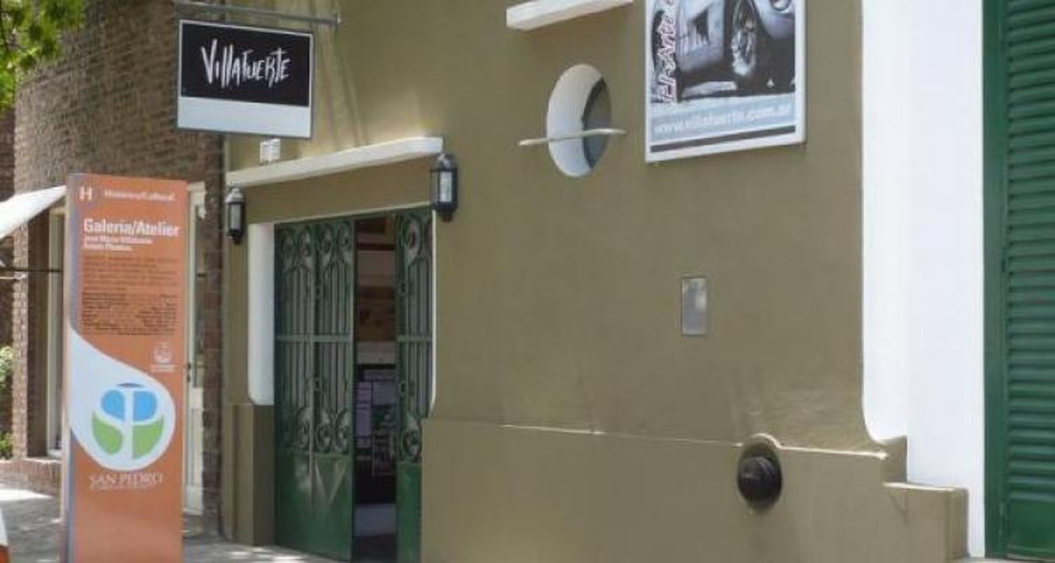 Parte del Museo del Automóvil a lo de “Yoyi” Villafuerte