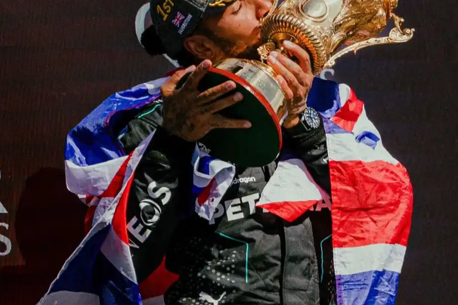 Lewis Hamilton ganó el Gran Premio de Gran Bretaña