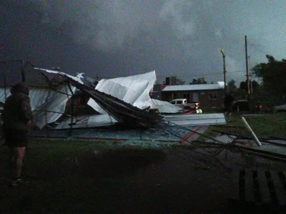Importantes destrozos por el temporal en Bolívar.