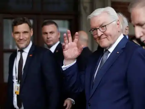 El presidente de Alemania Frank-Walter Steinmeier, disolvió el Parlamento