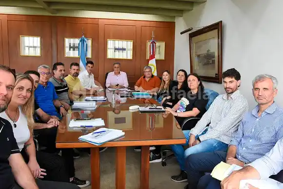 Continúan las reuniones de transición: esta vez trabajaron en obra pública, servicios, ambiente y vivienda